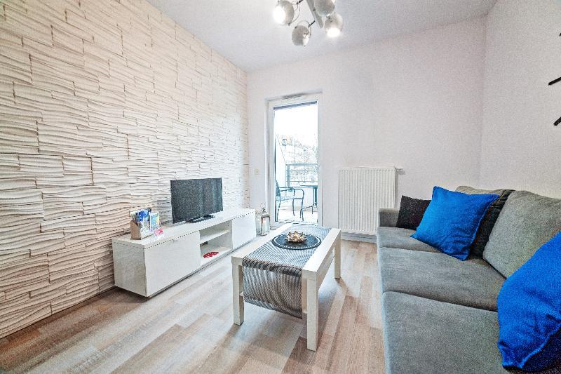Apartamenty Design Centrum-Garbary Street Poznan Exterior photo