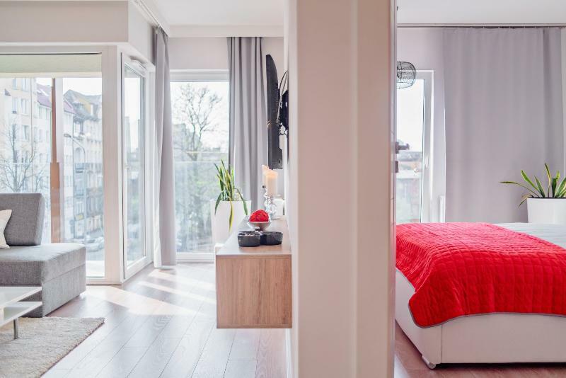 Apartamenty Design Centrum-Garbary Street Poznan Exterior photo